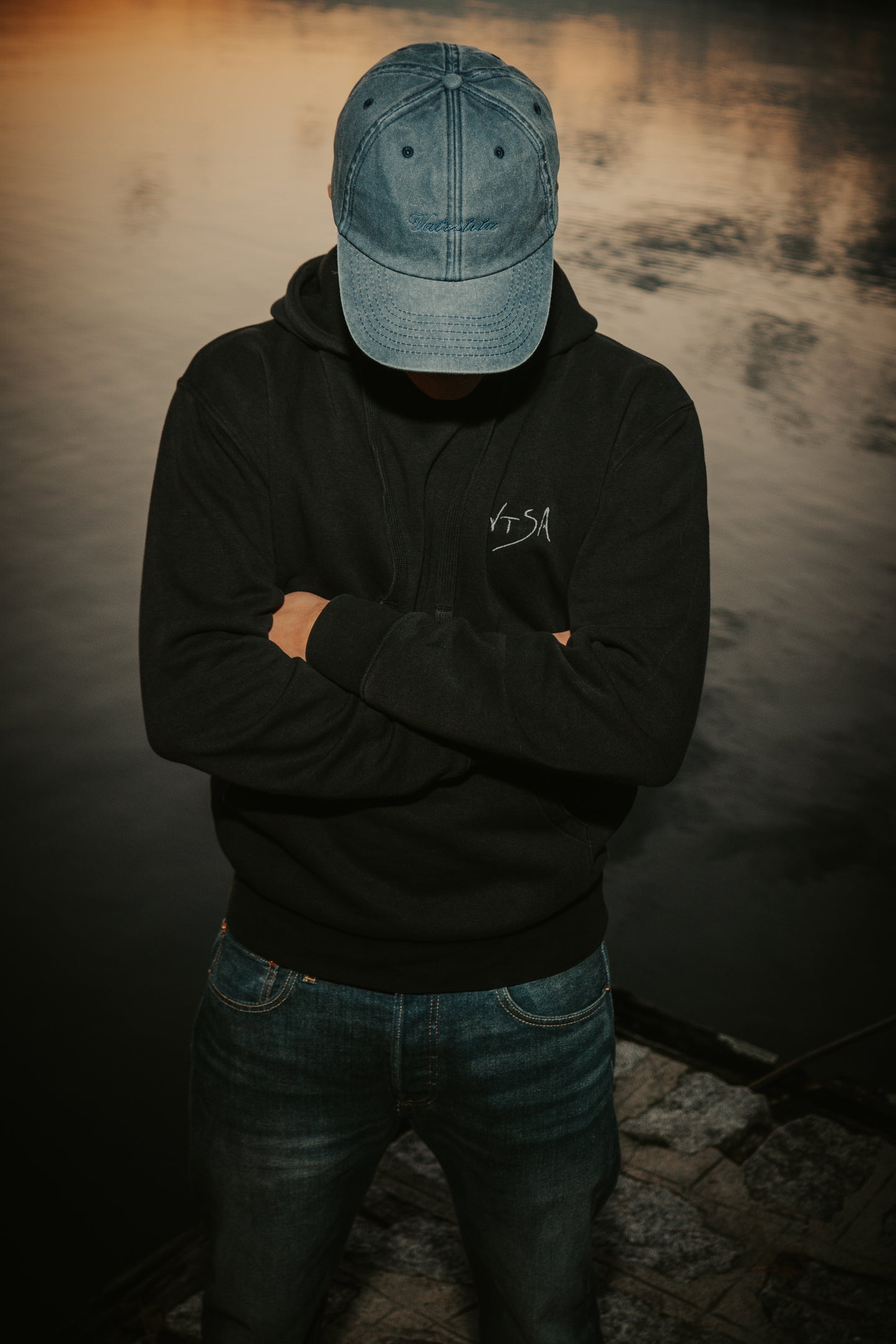 Skigoose Hoodie + goose cap